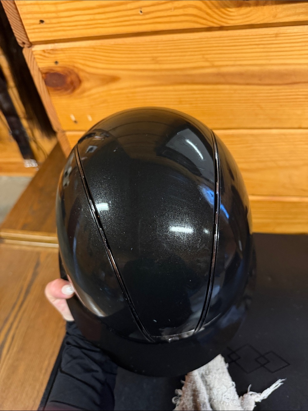 Black glossy miss shield 1.0 - Picture 2 of 4